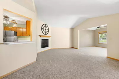 2100 Burr Oak Dr #B, Austin, MN 55912 - Photo 11