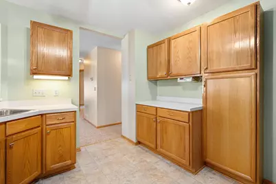 2100 Burr Oak Dr #B, Austin, MN 55912 - Photo 19