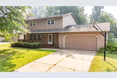 1621 12th Avenue SE, Saint Cloud, MN 56304 - Photo 1