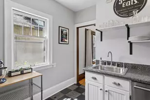 4219 Grand Ave S, Minneapolis, MN 55409 - Photo 11