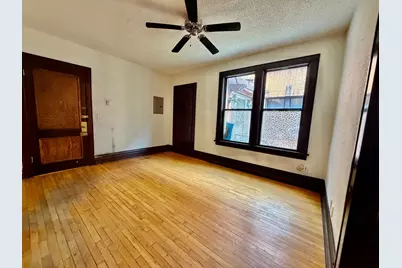1928 Aldrich Avenue S #B105, Minneapolis, MN 55403 - Photo 3