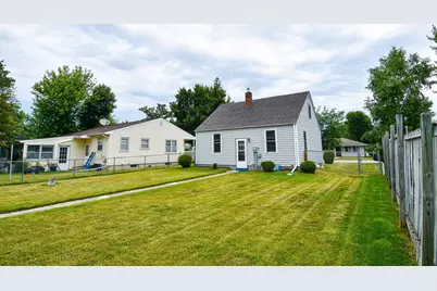 417 Kendall Avenue S, Thief River Falls, MN 56701 - Photo 27