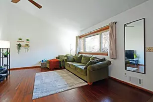 6609 74 1/2 Ave N, Brooklyn Park, MN 55428 - Photo 5