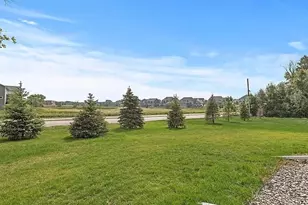 5898 Urbandale Ct N, Plymouth, MN 55446 - Photo 25