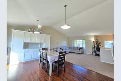 1125 Pioneer Trail SE, Cambridge, MN 55008 - Photo 7