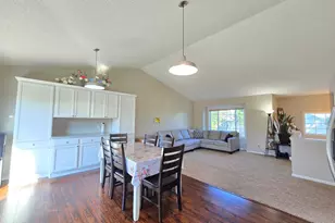 1125 Pioneer Trail SE, Cambridge, MN 55008 - Photo 7