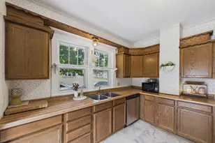 447 E School St, Owatonna, MN 55060 - Photo 13