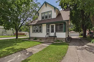 447 E School St, Owatonna, MN 55060 - Photo 3