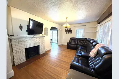 207 S Johnson Avenue, Fosston, MN 56542 - Photo 3