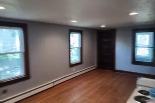 204 3rd St E, Hastings, MN 55033 - Photo 5