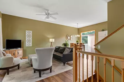 1403 Constitutional Drive, Northfield, MN 55057 - Photo 5