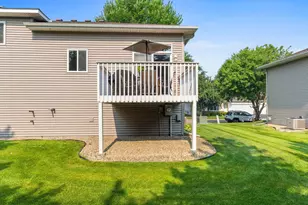 1403 Constitutional Dr, Northfield, MN 55057 - Photo 35