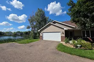 832 Matthew Dr, Chaska, MN 55318 - Photo 1