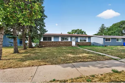 1582 3rd Street E, Saint Paul, MN 55106 - Photo 3