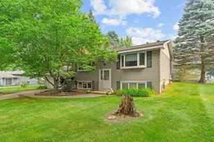 2207 Orchard Ln, White Bear Lake, MN 55110 - Photo 3