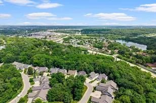 1544 Salem Ct SW, Rochester, MN 55902 - Photo 3