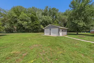 230 Mahtomedi Ave, Mahtomedi, MN 55115 - Photo 19