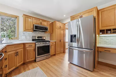 13345 54th Avenue N, Plymouth, MN 55442 - Photo 3