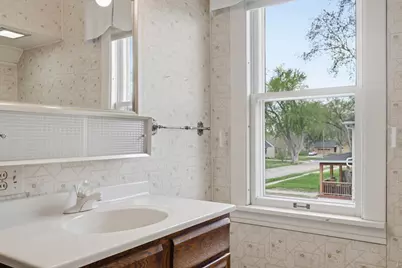 827 7th Avenue SW, Faribault, MN 55021 - Photo 19