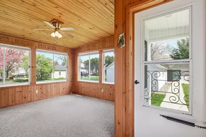 827 7th Avenue SW, Faribault, MN 55021 - Photo 13