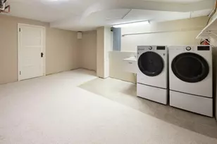 2207 Penn Ave S, Minneapolis, MN 55405 - Photo 27