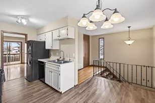 7023 146th St Ct, Apple Valley, MN 55124 - Photo 3