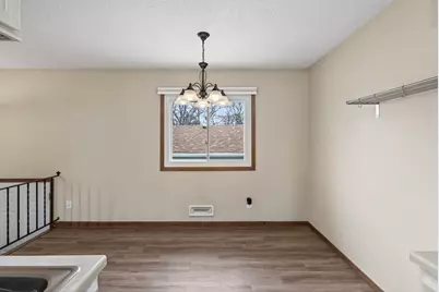 7023 146th Street Court, Apple Valley, MN 55124 - Photo 5