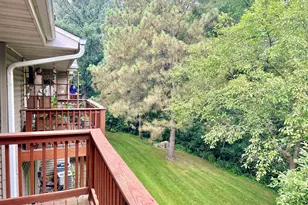 18462 Creeks Bend Dr, Minnetonka, MN 55345 - Photo 25