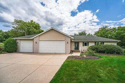 1060 Dennis Street S, Maplewood, MN 55119 - Photo 3