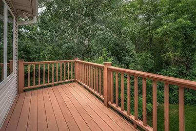 1060 Dennis Street S, Maplewood, MN 55119 - Photo 25