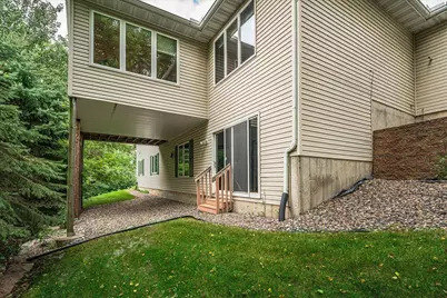 1060 Dennis Street S, Maplewood, MN 55119 - Photo 63