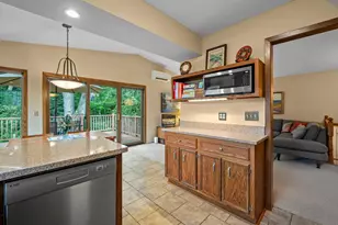 2824 Fernwood St, Roseville, MN 55113 - Photo 29