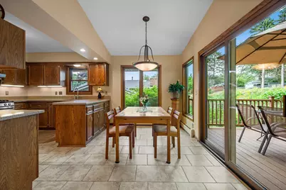 2824 Fernwood Street, Roseville, MN 55113 - Photo 23