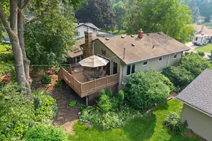 2824 Fernwood St, Roseville, MN 55113 - Photo 49