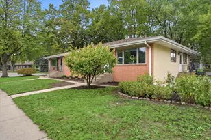625 Summer St NE, Minneapolis, MN 55413 - Photo 3