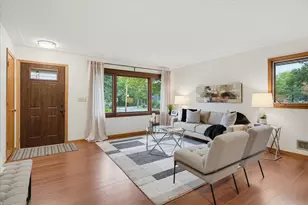 625 Summer St NE, Minneapolis, MN 55413 - Photo 9