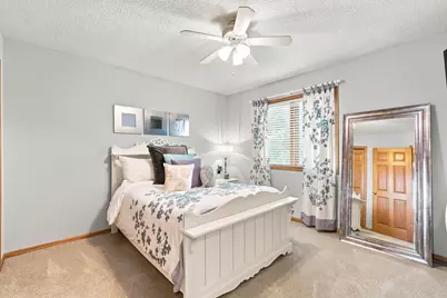 365 Windsor Lane, Mahtomedi, MN 55115 - Photo 23