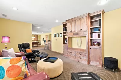 365 Windsor Lane, Mahtomedi, MN 55115 - Photo 33