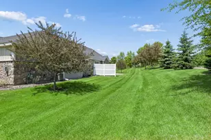19520 Laurel Ct, Maple Grove, MN 55311 - Photo 25