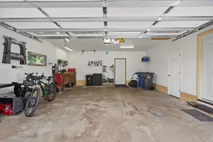2210 Matterhorn Ln, Saint Paul, MN 55119 - Photo 25