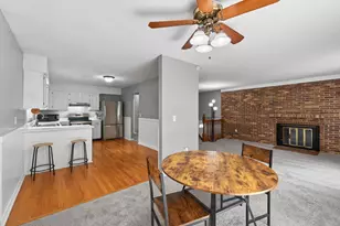 2210 Matterhorn Ln, Saint Paul, MN 55119 - Photo 7