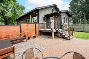 421 Snelling Ave S, Saint Paul, MN 55105 - Photo 29