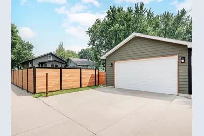 421 Snelling Avenue S, Saint Paul, MN 55105 - Photo 39