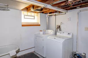 421 Snelling Ave S, Saint Paul, MN 55105 - Photo 25