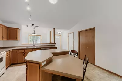 21153 Pasofino Circle N, Forest Lake, MN 55025 - Photo 5