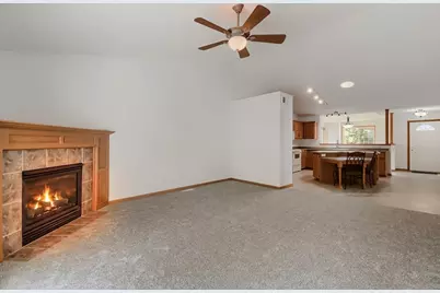 21153 Pasofino Circle N, Forest Lake, MN 55025 - Photo 11