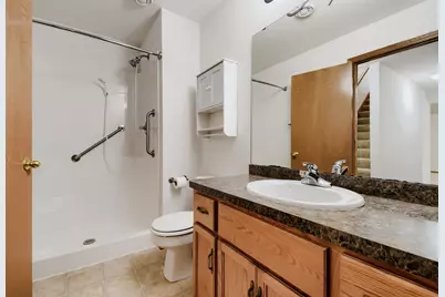 21153 Pasofino Circle N, Forest Lake, MN 55025 - Photo 15