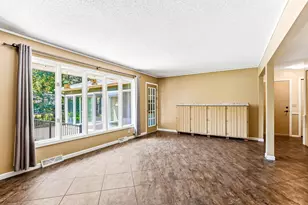 16307 Moorland Cir, Minnetonka, MN 55345 - Photo 5