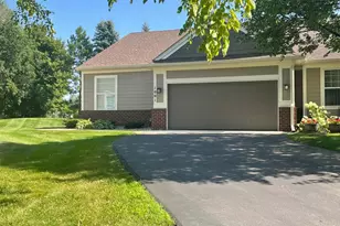 1001 Victoria Grns Blvd, Victoria, MN 55386 - Photo 1