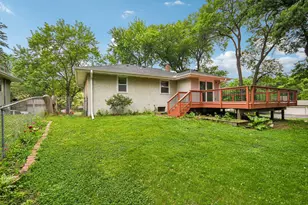 2154 William St, Roseville, MN 55113 - Photo 19